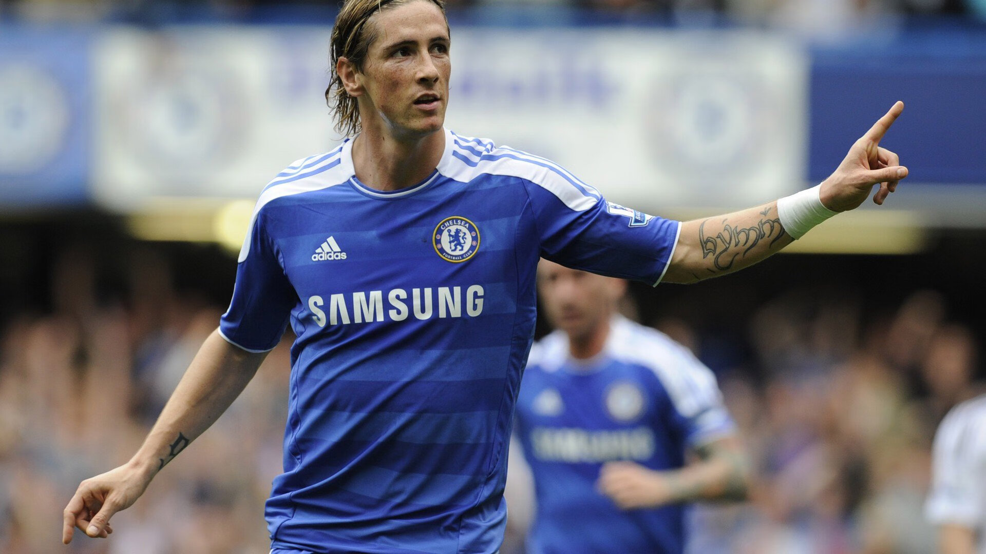 西亚卡姆完美发挥引领活塞压制魔术