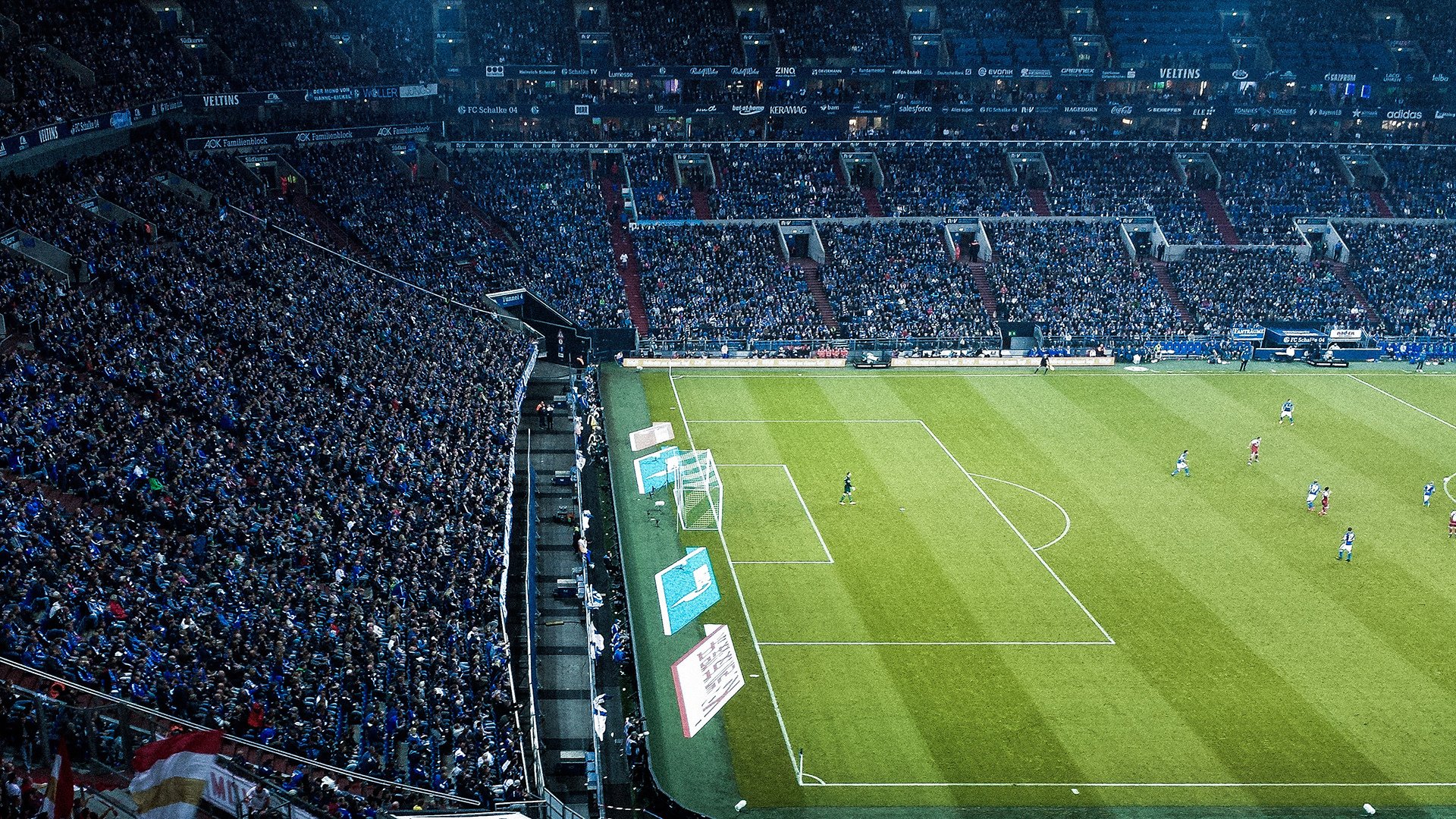 北欧风暴席卷非洲雄狮,瑞典掀翻摩洛哥,德甲争冠战焦点战折射足球多元魅力