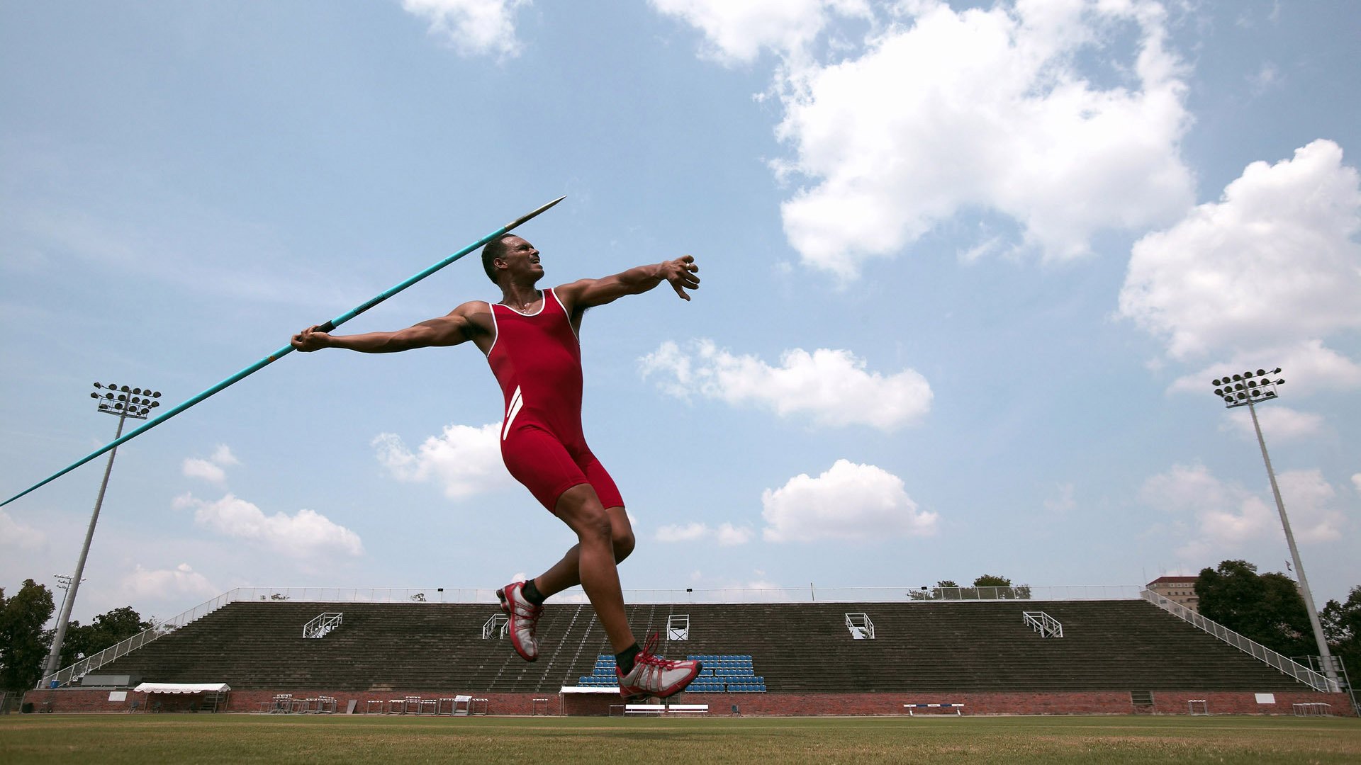 加克波进攻端无人可挡，波兰爆冷拉齐奥，战术解析与冷门背后的必然